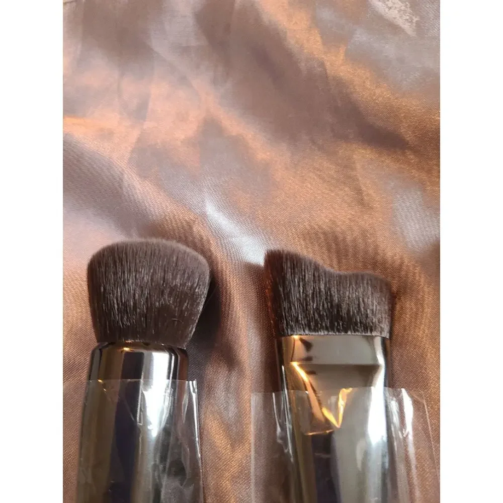 Laruce set face